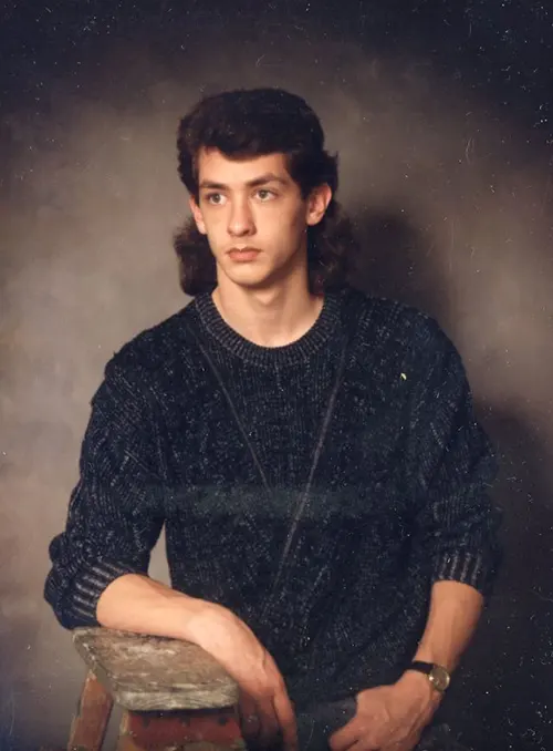tudio Portraits Show Exactly How Young Men Dressed in the Early 1990s