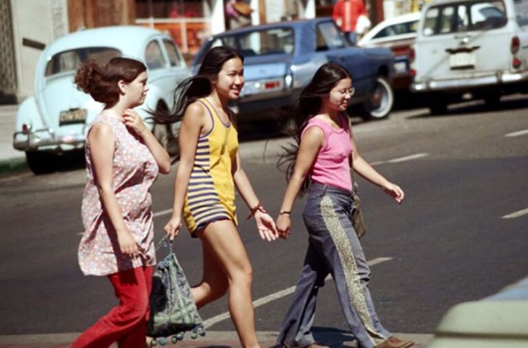 Rare Street Photos Reveal the Fashion of San Francisco Women in the Early 1970s