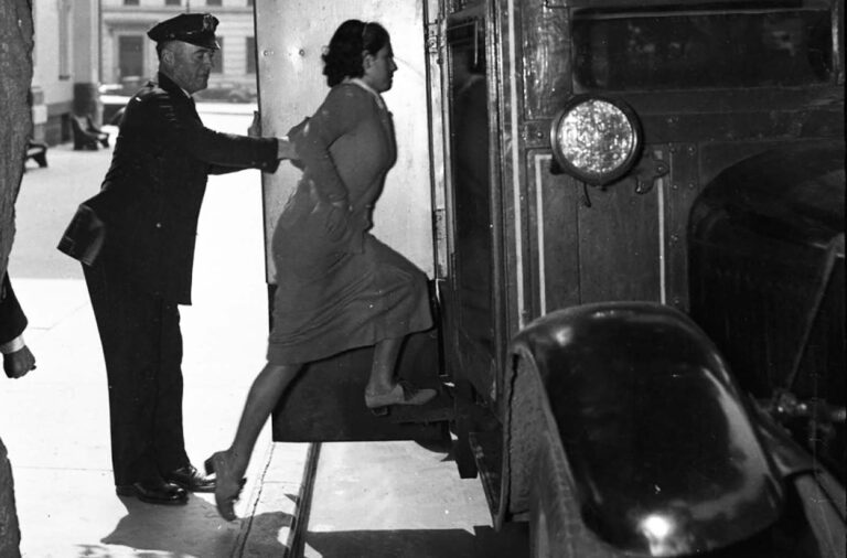 Vintage Photos of Mob Molls: The Women Who Lived Alongside New York’s Most Notorious Gangsters