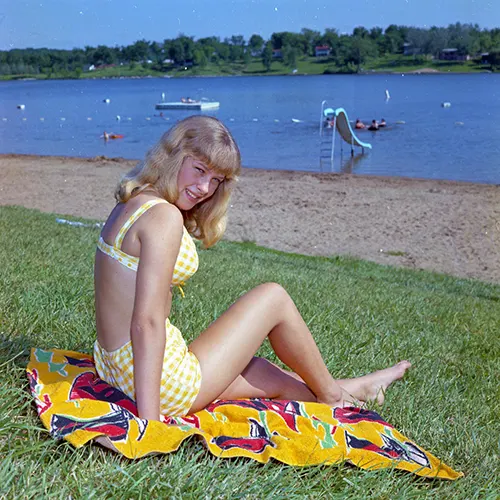 Rare 1960s Photos Offer a Fascinating Look at Swimsuit Fashion of the Era