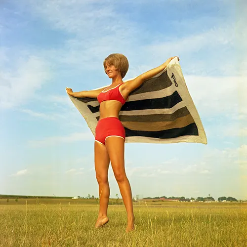 Rare 1960s Photos Offer a Fascinating Look at Swimsuit Fashion of the Era