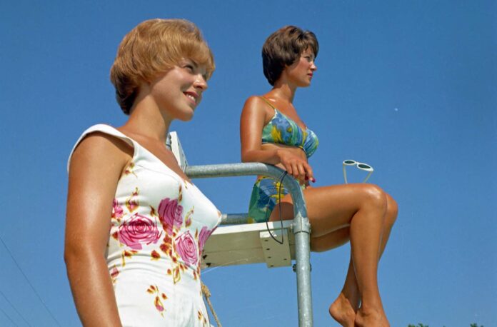 Rare 1960s Photos Offer a Fascinating Look at Swimsuit Fashion