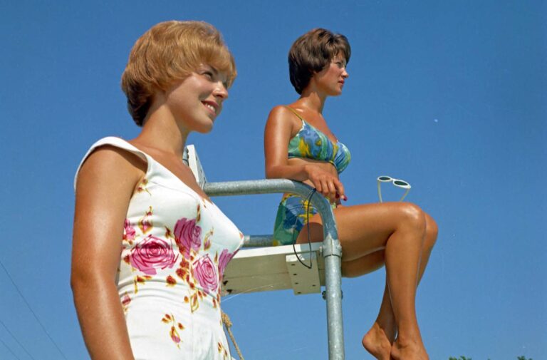 Rare 1960s Photos Offer a Fascinating Look at Swimsuit Fashion of the Era