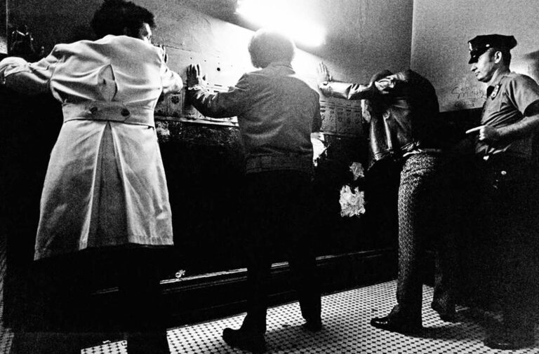 These Fascinating 1970s Photos Reveal the Everyday Work of New York City Cops